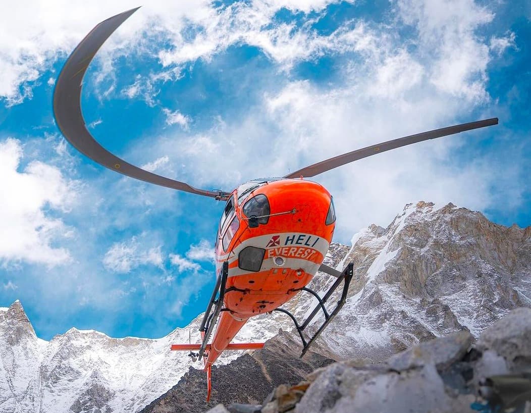 Travel Tips for Everest Base Camp Helicopter Tour