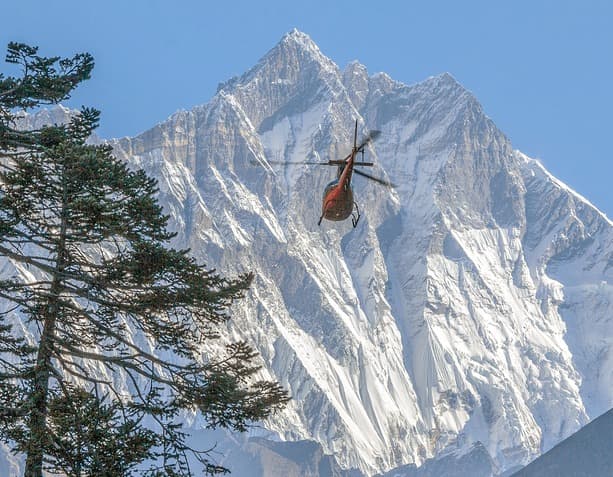 Everest View Helicopter Tour with Kalapathar Landing