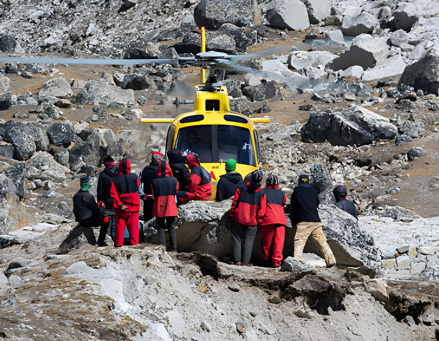 Helicopter Evacuation in Nepal