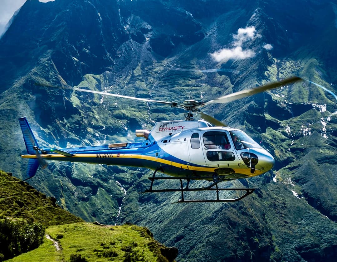 Manaslu Helicopter Trekking